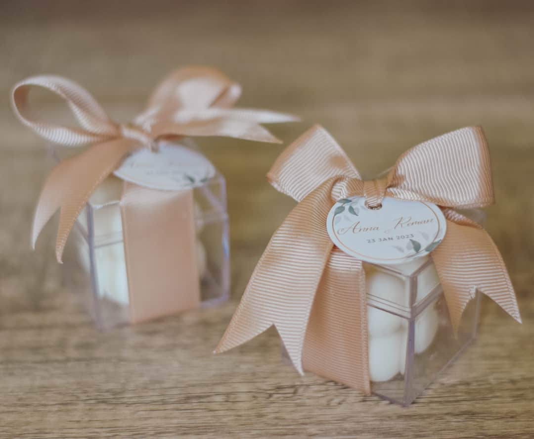 Customized wedding favors Candle | Personalized Design And Names